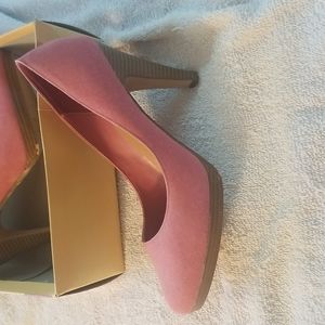 Fioni Pink heels